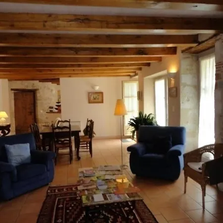 House Les Mirepoises *