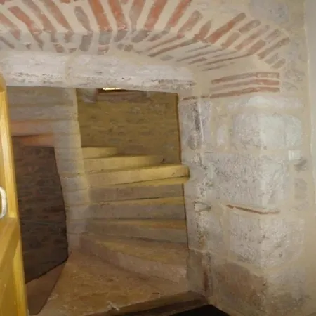 House Les Mirepoises *