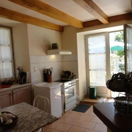 House Les Mirepoises * Albas (Lot)